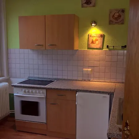 Einfaches Monteurszimmer Fuer Langzeitaufenthalte Appartamento *