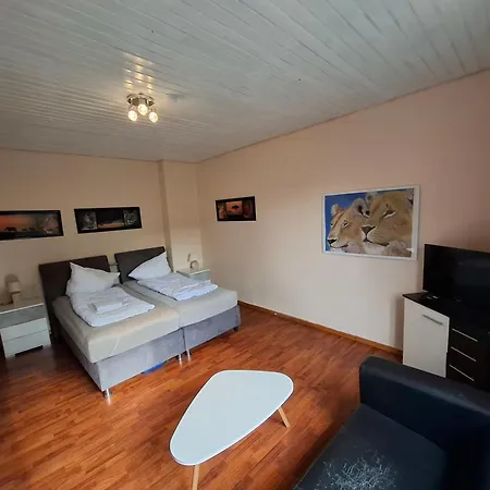 Einfaches Monteurszimmer Fuer Langzeitaufenthalte *